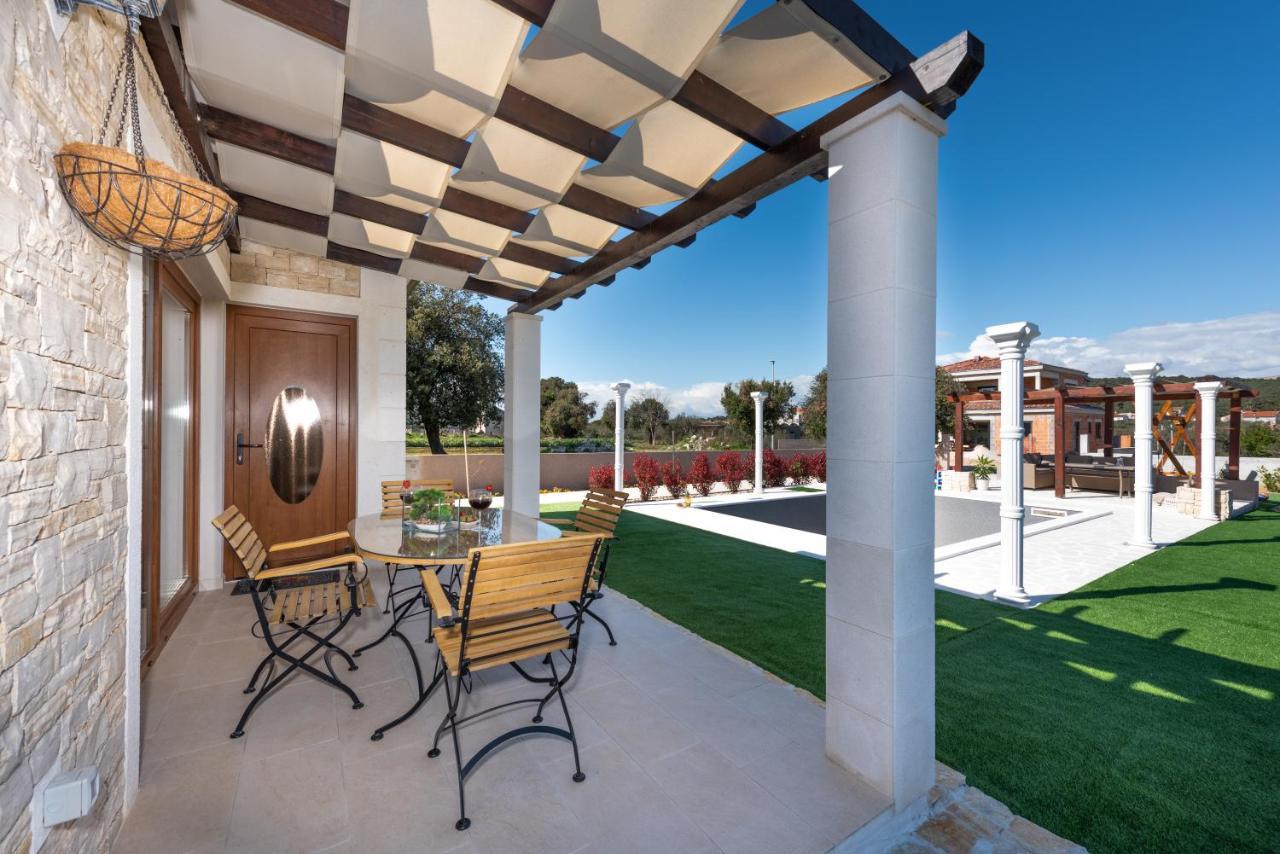 ביבינייה Villa Aldonna מראה חיצוני תמונה