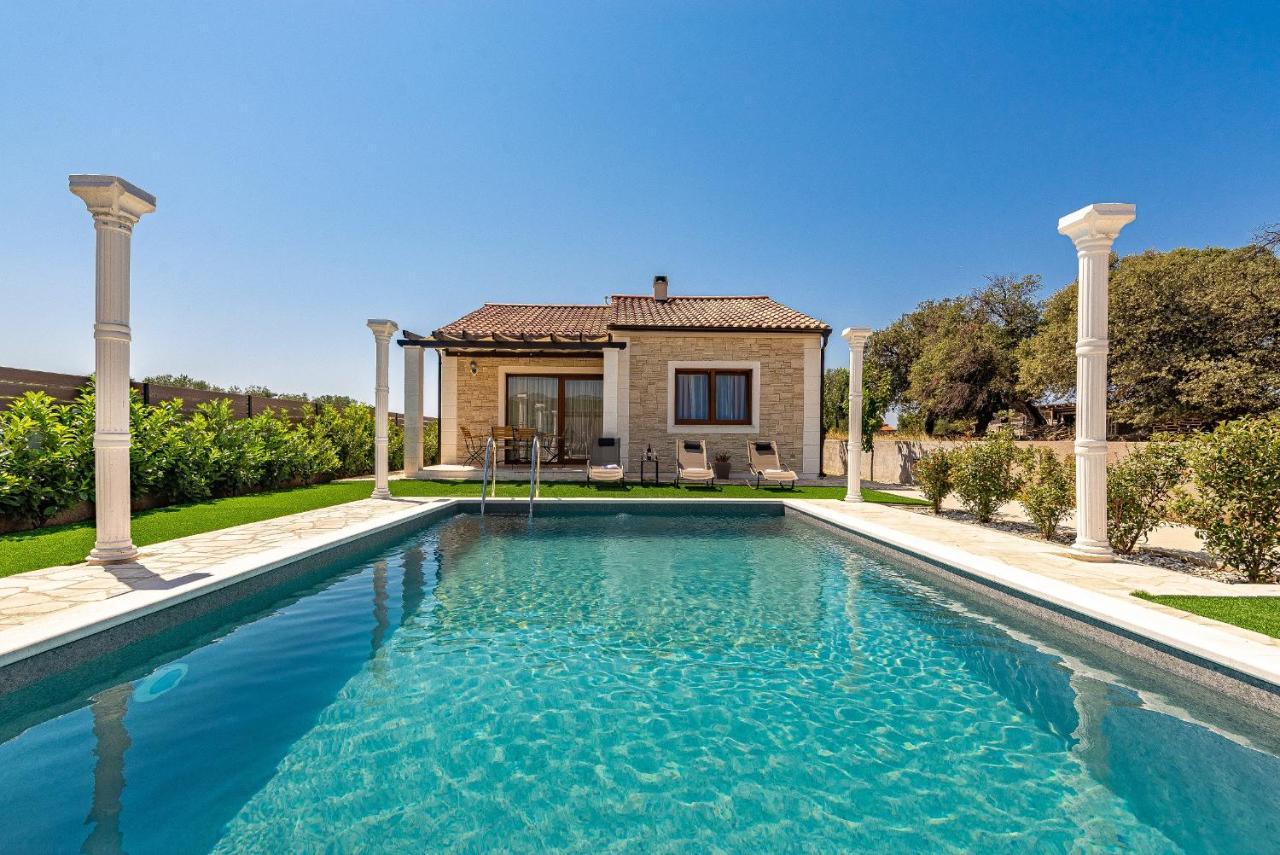 ביבינייה Villa Aldonna מראה חיצוני תמונה