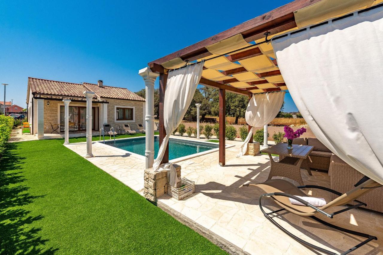 ביבינייה Villa Aldonna מראה חיצוני תמונה