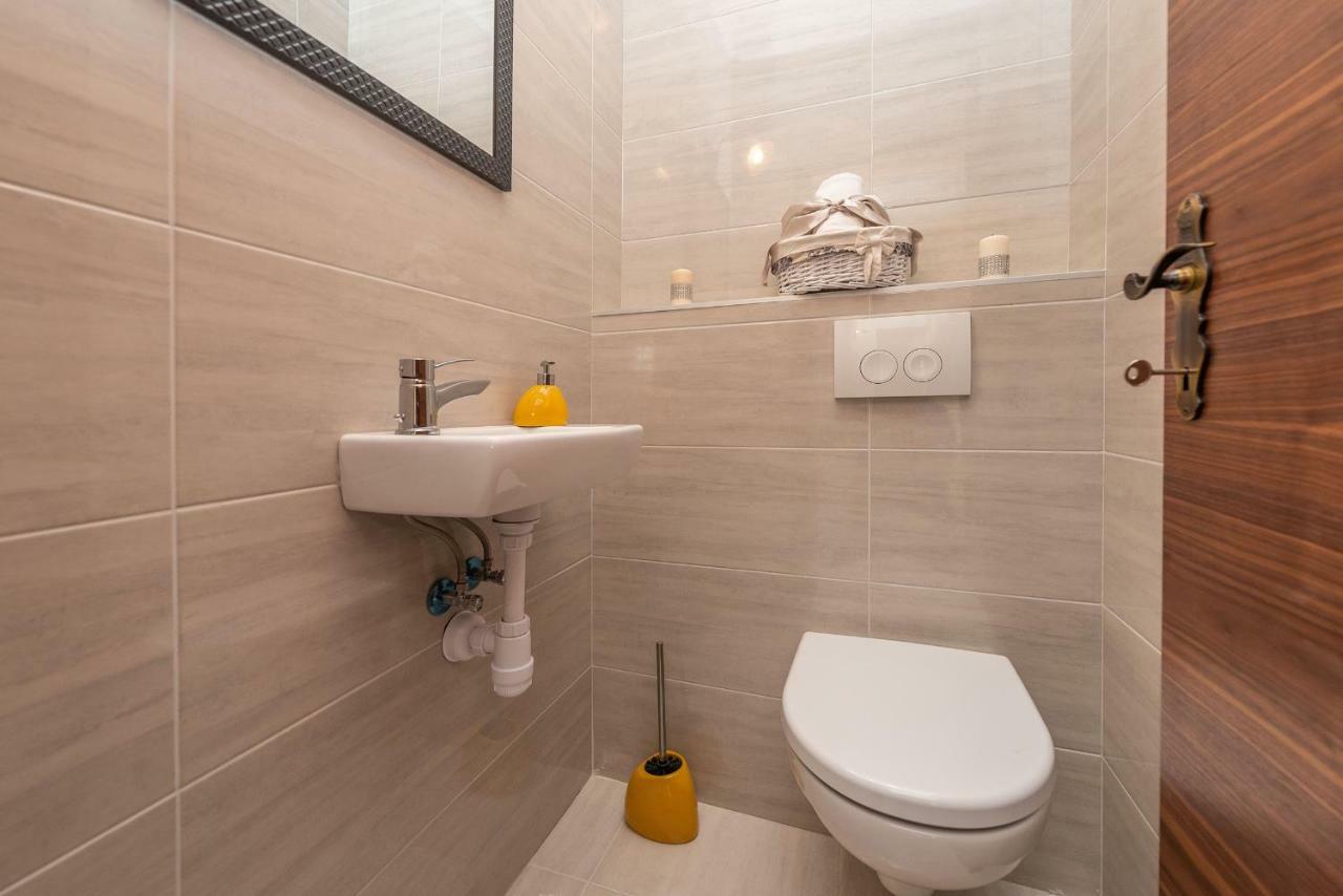 ביבינייה Villa Aldonna מראה חיצוני תמונה