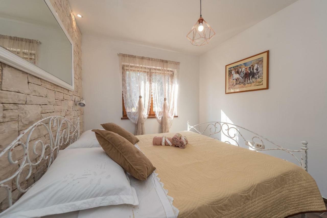 ביבינייה Villa Aldonna מראה חיצוני תמונה